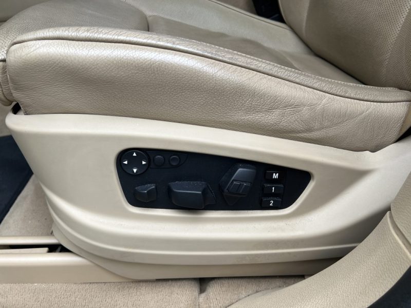 BMW X5 V8 4.8L 355cv - SUIVI COMPLET BMW / VÉHICULE FRANÇAIS  