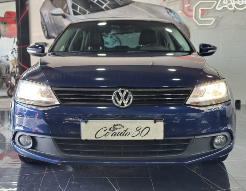 VOLKSWAGEN JETTA 1.6 TDI 105CH FAP TRENDLINE 