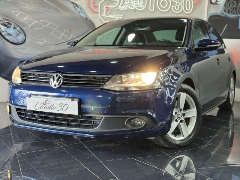 VOLKSWAGEN JETTA 1.6 TDI 105CH FAP TRENDLINE 