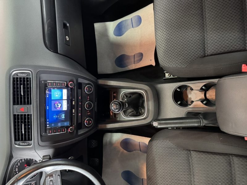 VOLKSWAGEN JETTA 1.6 TDI 105CH FAP TRENDLINE 