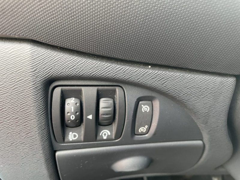 RENAULT TWINGO 1.5 DCI 85CH     GARANTIE 3/12 MOIS 2012