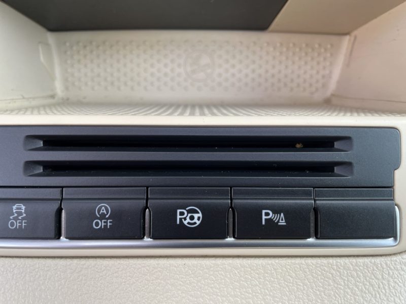 VOLKSWAGEN TIGUAN 2.0 TDI 140CV  CARAT      GARANTIE 3/12 MOIS 2012