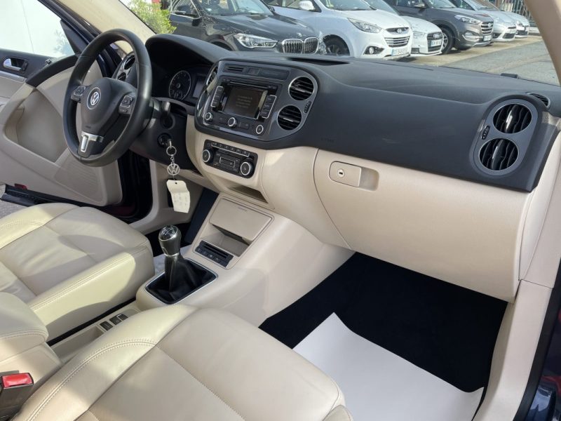 VOLKSWAGEN TIGUAN 2.0 TDI 140CV  CARAT      GARANTIE 3/12 MOIS 2012