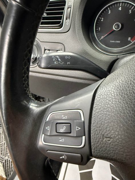 VOLKSWAGEN POLO 1.2 70CH CONFORTLINE