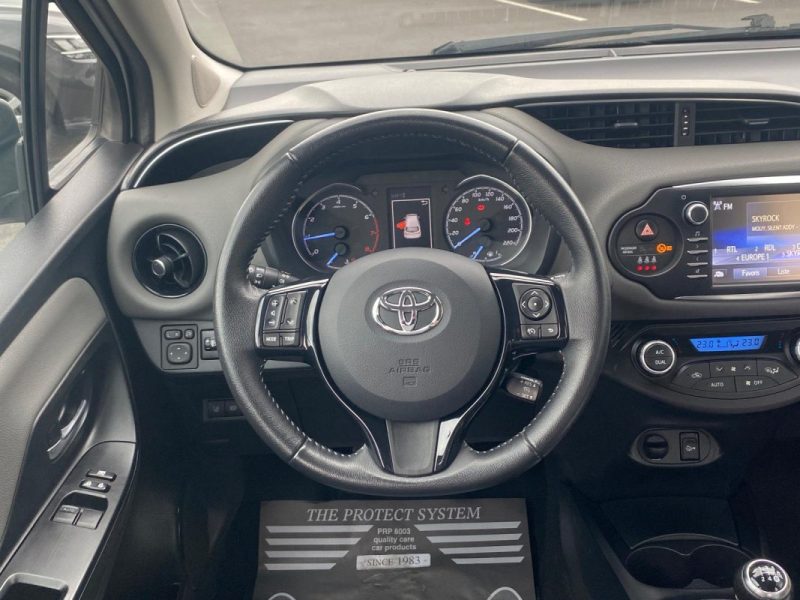 TOYOTA YARIS 70 VVT-I ULTIMATE 5P 🚗 - Caméra de recul 📸  - Reprise possible  ✅ - Garantie 6 mois 