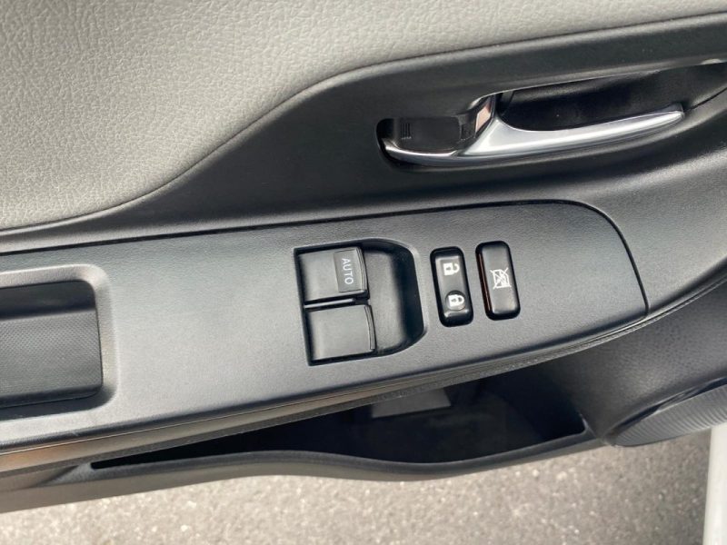 TOYOTA YARIS 70 VVT-I ULTIMATE 5P 🚗 - Caméra de recul 📸  - Reprise possible  ✅ - Garantie 6 mois 