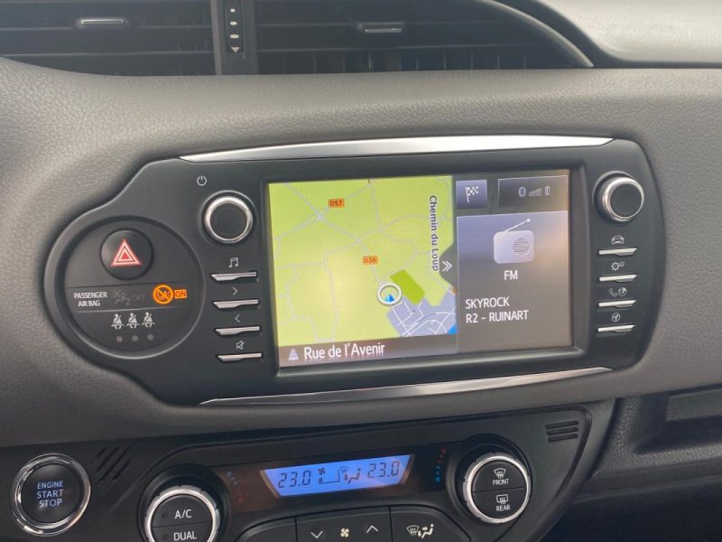TOYOTA YARIS 70 VVT-I ULTIMATE 5P 🚗 - Caméra de recul 📸  - Reprise possible  ✅ - Garantie 6 mois 