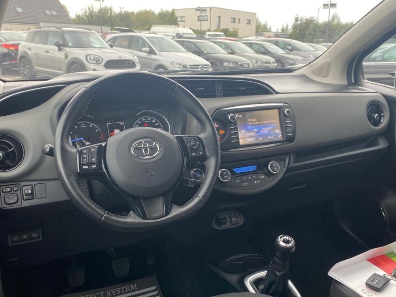 TOYOTA YARIS 70 VVT-I ULTIMATE 5P 🚗 - Caméra de recul 📸  - Reprise possible  ✅ - Garantie 6 mois 