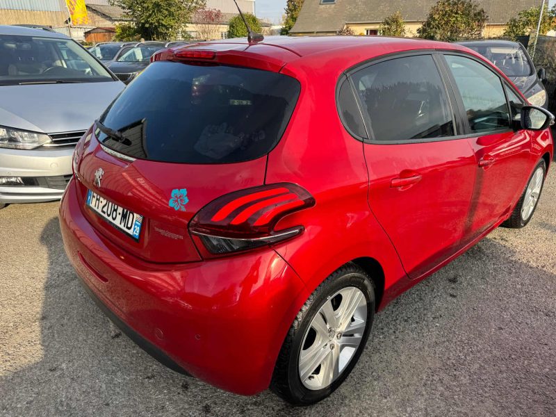 PEUGEOT 208 1.2 VTI 83 SIGNATURE 2019