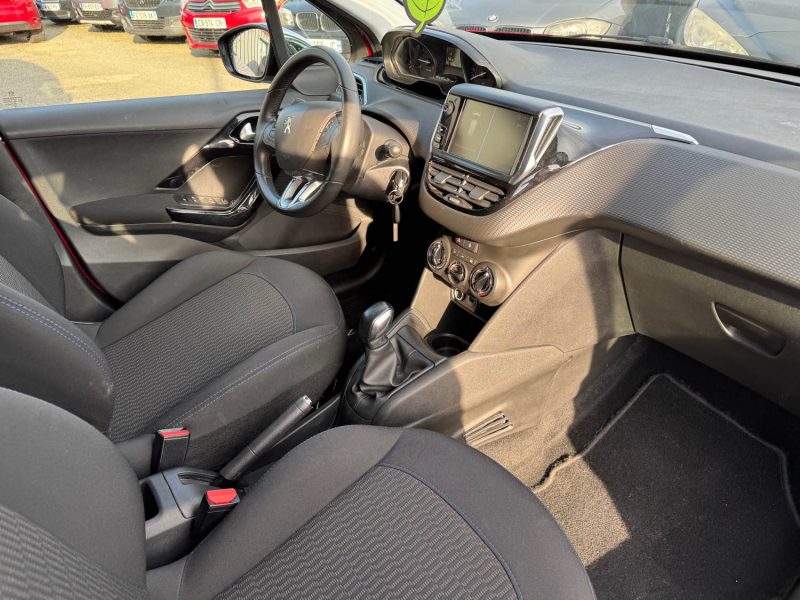 PEUGEOT 208 1.2 VTI 83 SIGNATURE 2019