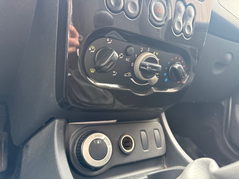 DACIA DUSTER 1.5 DCI 110CH LAURÉATE 4X4 (MOTEUR 132 000KMS )