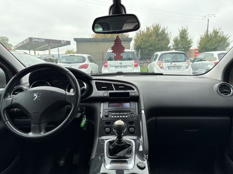 PEUGEOT 3008 1.6 HDI112 CONFORT PACK 