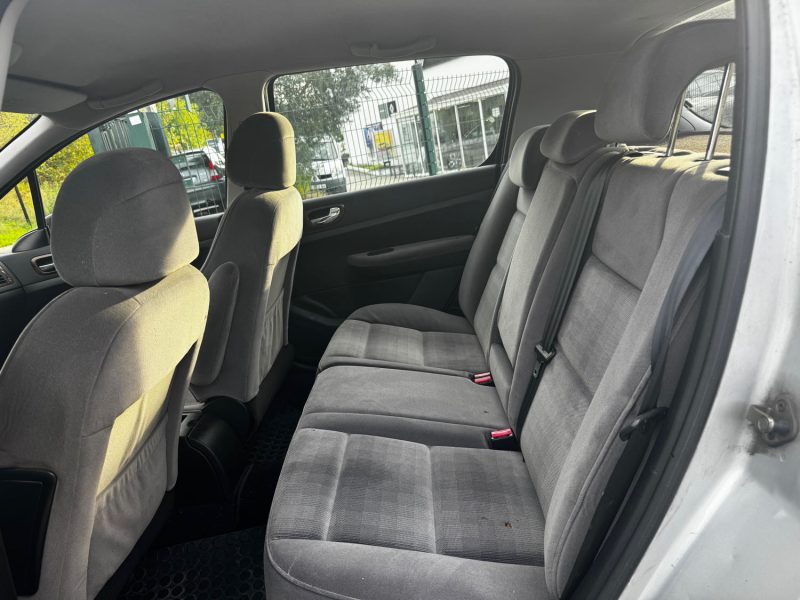 PEUGEOT 307 1.6E 16V XR PRESENCE