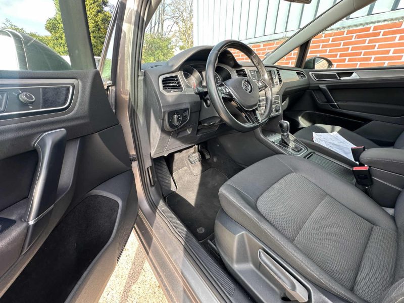 VOLKSWAGEN GOLF SPORTSVAN 1.6 TDI 110CH BLUEMOTION TECHNOLOGY FAP CARAT DSG7 2015