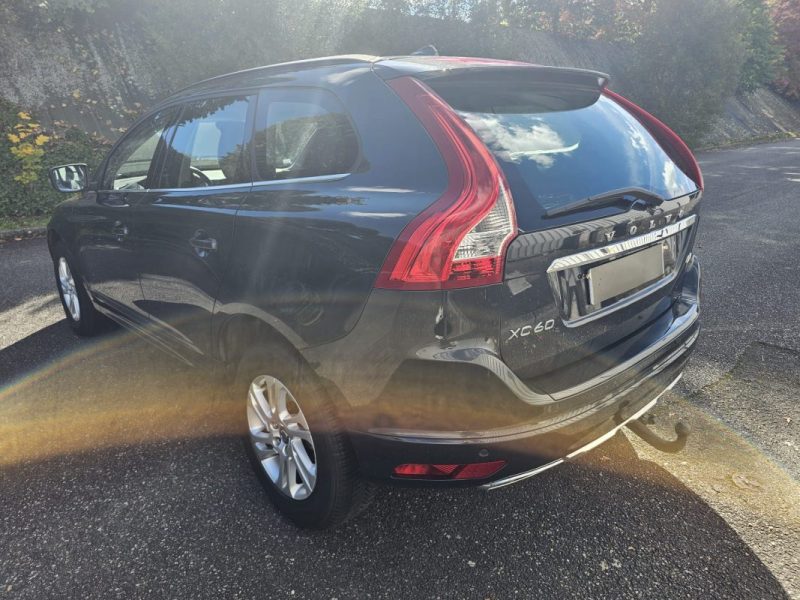 VOLVO XC60 D4 190CH MOMENTUM GEARTRONIC 2014