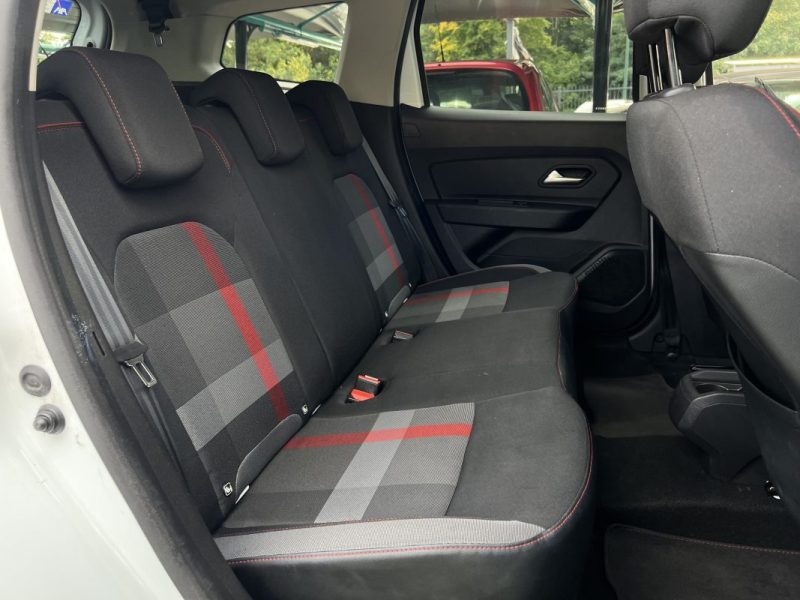 DACIA DUSTER II 1.3 TCE 130 TECHROAD 4x2 GPS APPLE CAPRLAY & ANDROID CAMERA CritAir1 - GARANTIE 1 AN