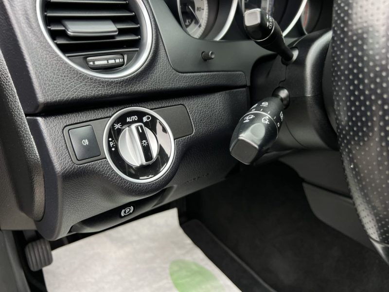 MERCEDES CLASSE C III PHASE 2 COUPE 220 D 2.2 170 Cv BOITE AUTO 7 / GPS CRIT AIR 2 - GARANTIE 1 AN