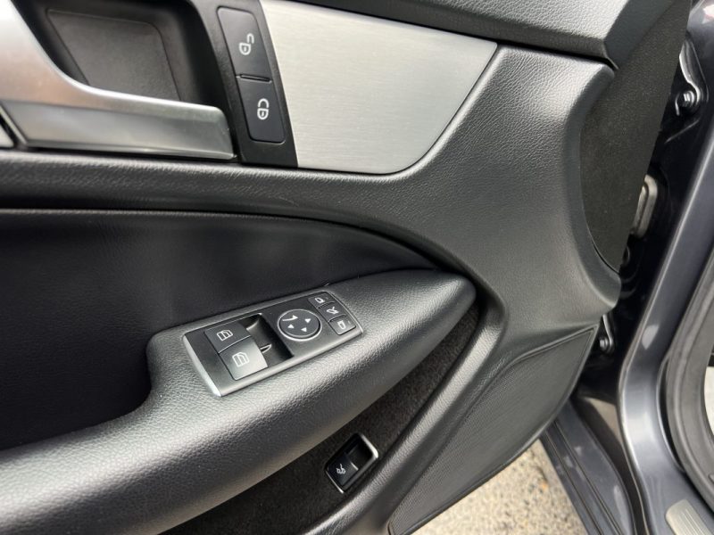 MERCEDES CLASSE C III PHASE 2 COUPE 220 D 2.2 170 Cv BOITE AUTO 7 / GPS CRIT AIR 2 - GARANTIE 1 AN