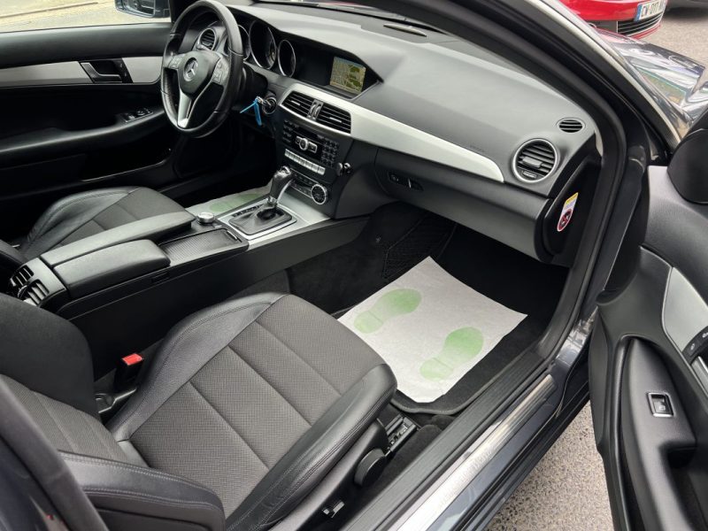 MERCEDES CLASSE C III PHASE 2 COUPE 220 D 2.2 170 Cv BOITE AUTO 7 / GPS CRIT AIR 2 - GARANTIE 1 AN