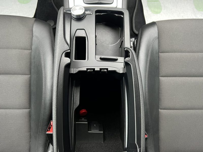 MERCEDES CLASSE C III PHASE 2 COUPE 220 D 2.2 170 Cv BOITE AUTO 7 / GPS CRIT AIR 2 - GARANTIE 1 AN