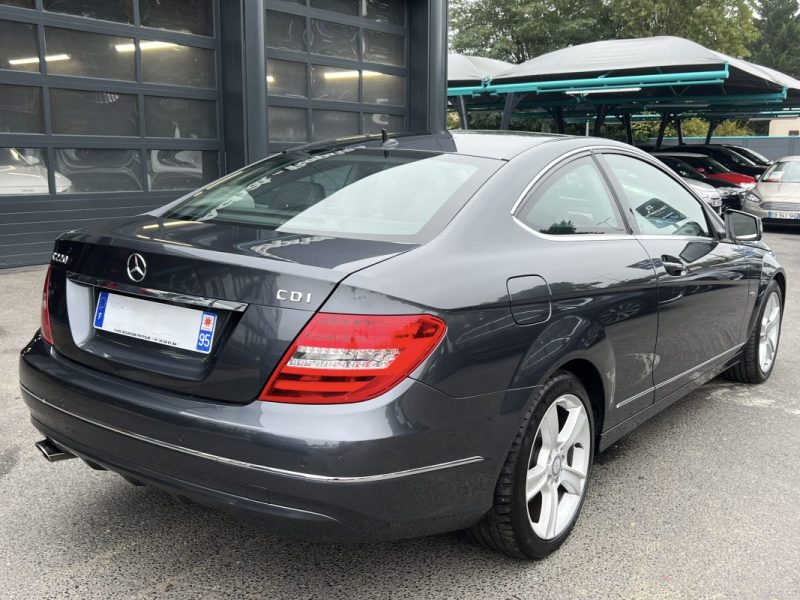 MERCEDES CLASSE C III PHASE 2 COUPE 220 D 2.2 170 Cv BOITE AUTO 7 / GPS CRIT AIR 2 - GARANTIE 1 AN