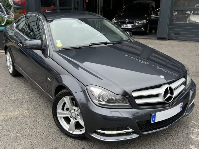 MERCEDES CLASSE C III PHASE 2 COUPE 220 D 2.2 170 Cv BOITE AUTO 7 / GPS CRIT AIR 2 - GARANTIE 1 AN