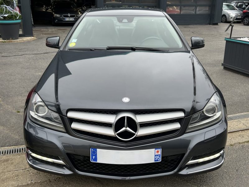 MERCEDES CLASSE C III PHASE 2 COUPE 220 D 2.2 170 Cv BOITE AUTO 7 / GPS CRIT AIR 2 - GARANTIE 1 AN