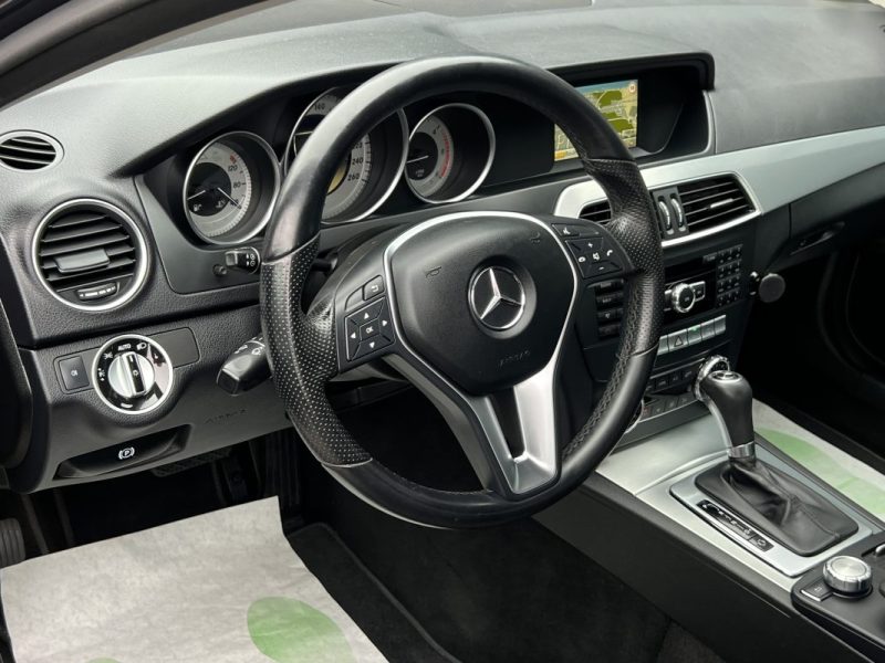 MERCEDES CLASSE C III PHASE 2 COUPE 220 D 2.2 170 Cv BOITE AUTO 7 / GPS CRIT AIR 2 - GARANTIE 1 AN