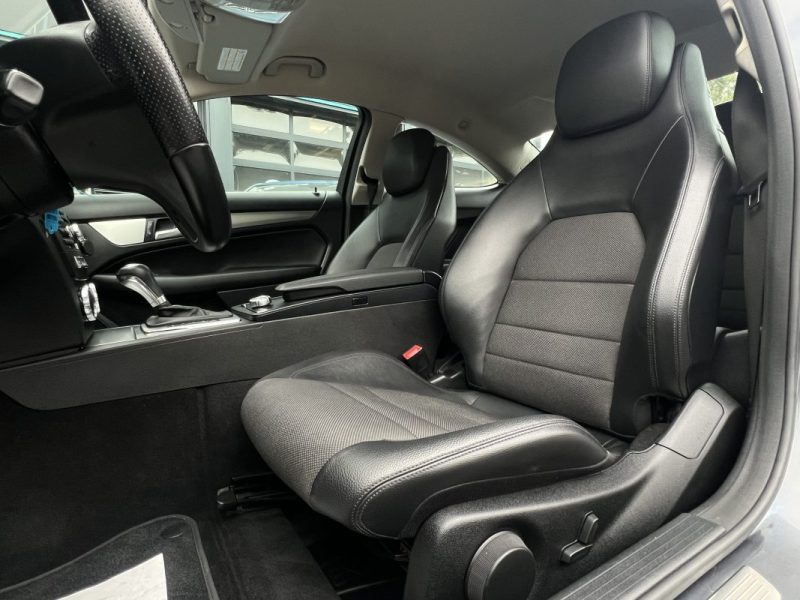 MERCEDES CLASSE C III PHASE 2 COUPE 220 D 2.2 170 Cv BOITE AUTO 7 / GPS CRIT AIR 2 - GARANTIE 1 AN