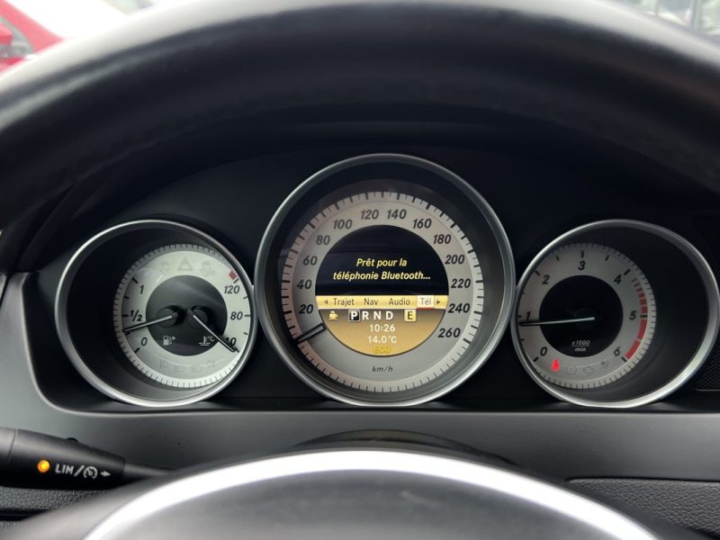 MERCEDES CLASSE C III PHASE 2 COUPE 220 D 2.2 170 Cv BOITE AUTO 7 / GPS CRIT AIR 2 - GARANTIE 1 AN