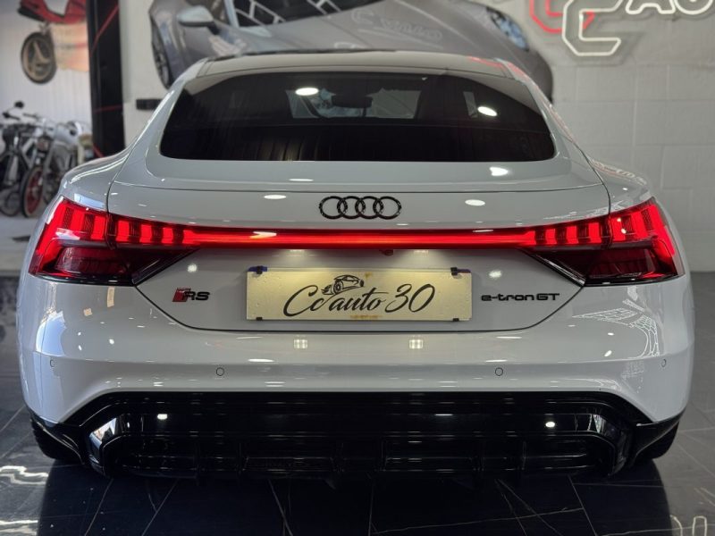 AUDI E-TRON GT RS QUATTRO 599CV 