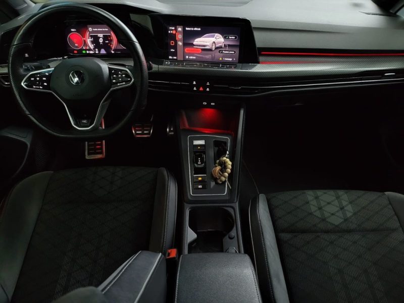 VOLKSWAGEN GOLF 2.0 TDI SCR R-Line 1st DSG7 150ch