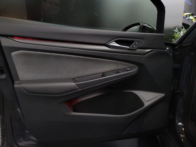 VOLKSWAGEN GOLF 2.0 TDI SCR R-Line 1st DSG7 150ch