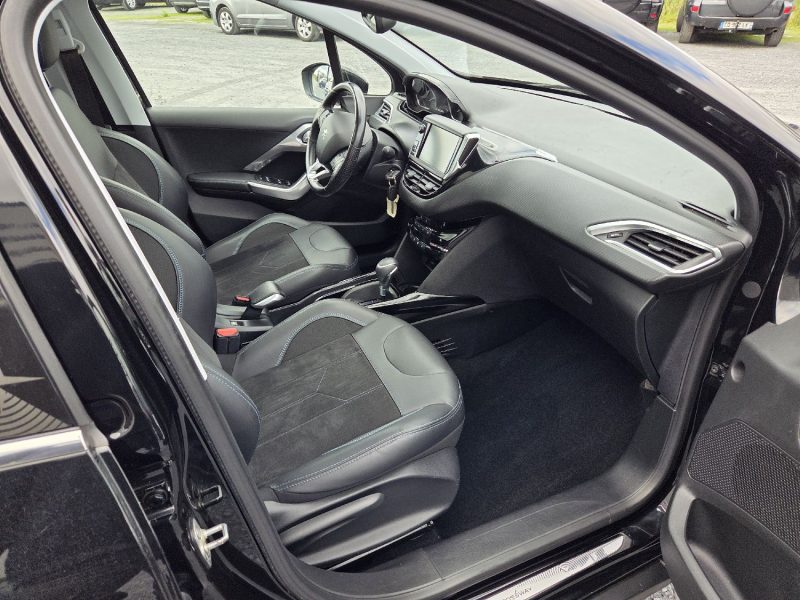 PEUGEOT 2008 BLUEHDI 120CH CROSSWAY EAT6 2019