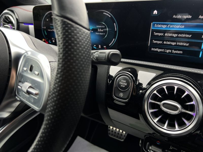 MERCEDES CLA II 200 AMG LINE 163 Cv BVA7 TOIT OUVRANT APPLE & ANDROID VIRTUAL COCKPIT Garantie 1 an