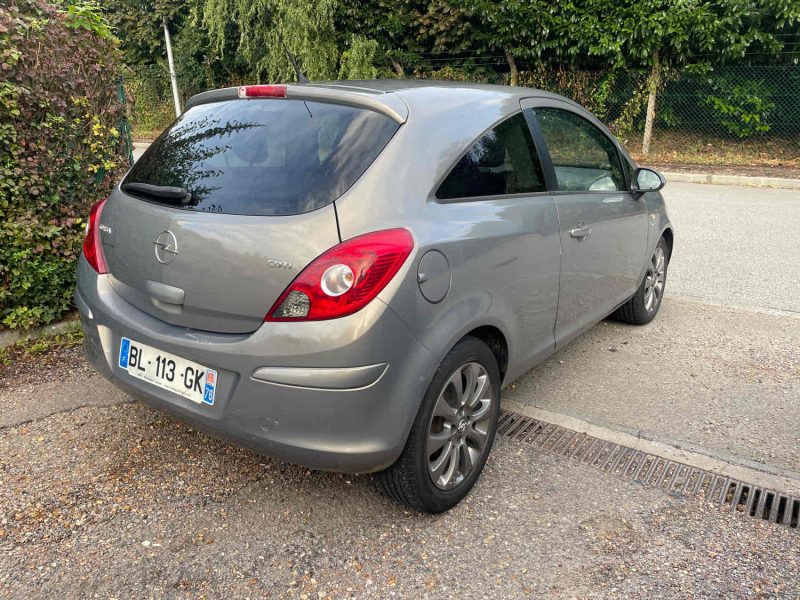 OPEL CORSA 1.3 CDTI 75CH GHIA