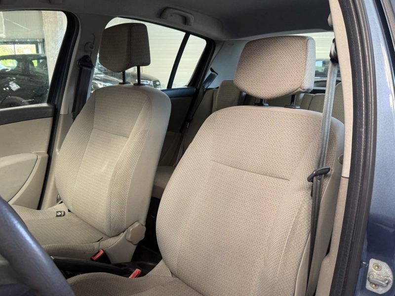 RENAULT CLIO 3  1.2 75 CONFORT DYNAMIQUE