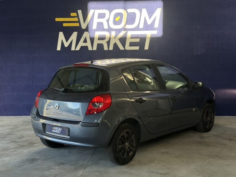 RENAULT CLIO 3  1.2 75 CONFORT DYNAMIQUE