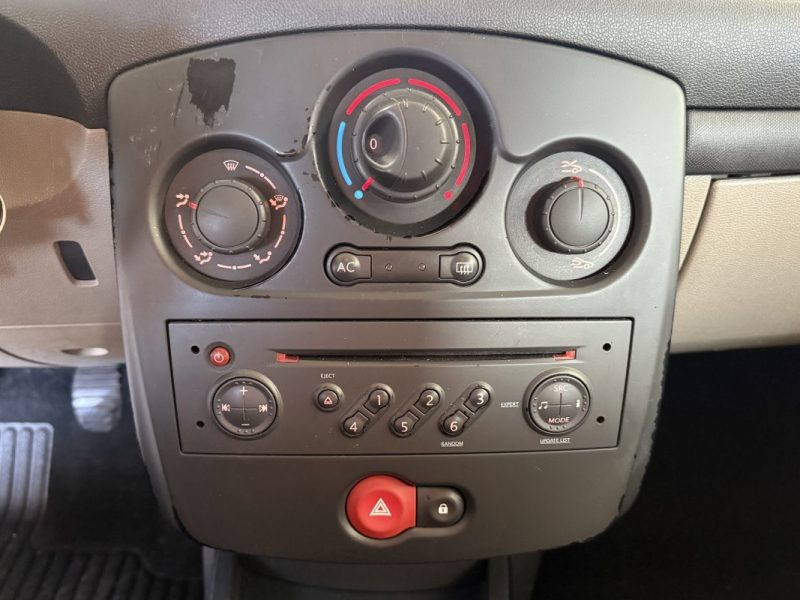 RENAULT CLIO 3  1.2 75 CONFORT DYNAMIQUE