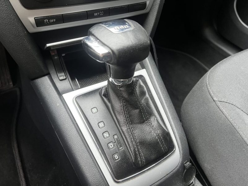 SKODA OCTAVIA 1.6 TDI 105CV CARPLAY CAMÉRA DE RECUL