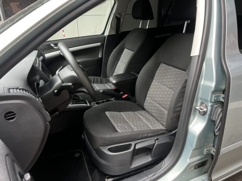 SKODA OCTAVIA 1.6 TDI 105CV CARPLAY CAMÉRA DE RECUL