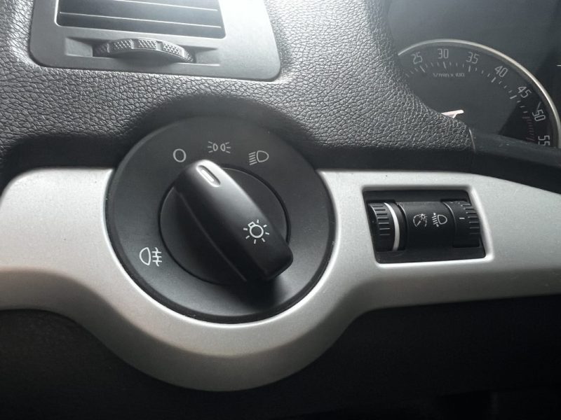 SKODA OCTAVIA 1.6 TDI 105CV CARPLAY CAMÉRA DE RECUL