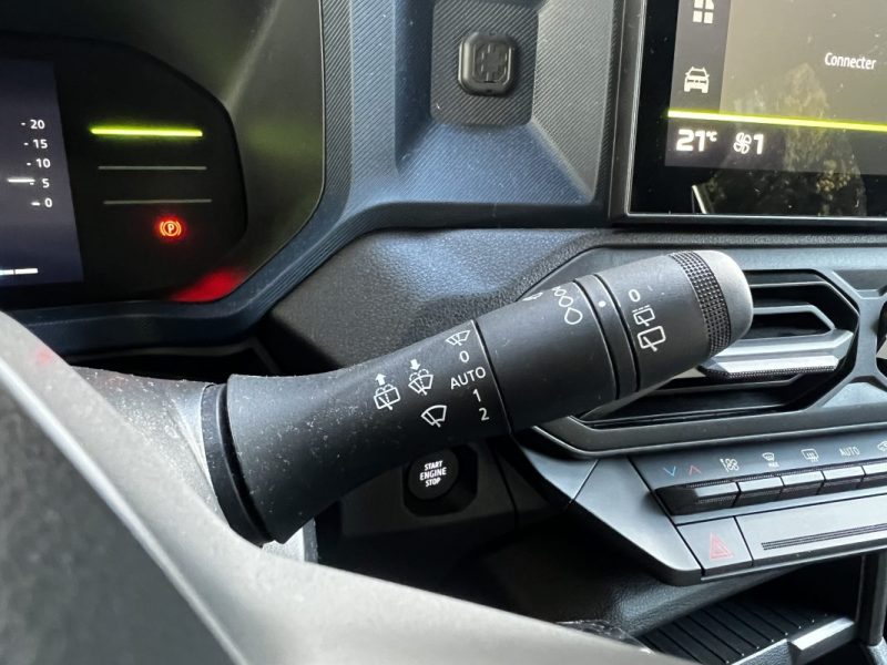 DACIA DUSTER JOURNEY HEV 145CV 