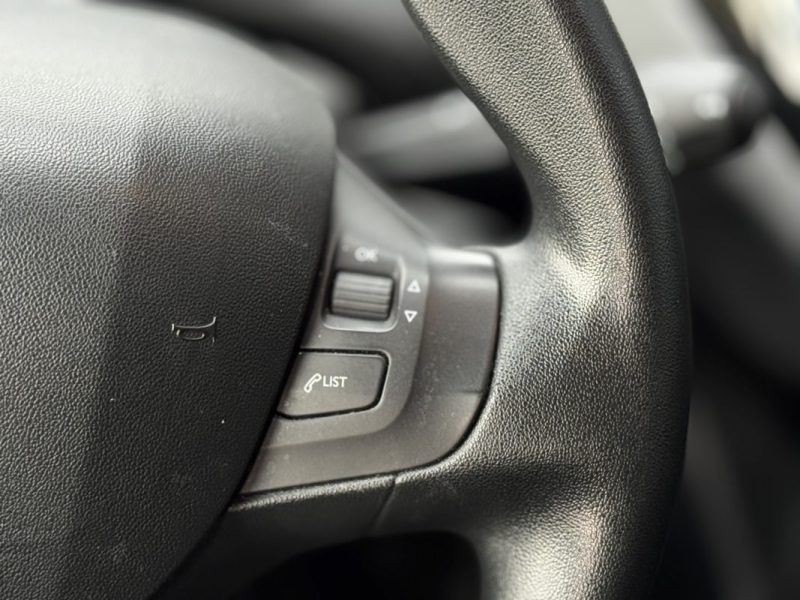 Peugeot 208 1.0 VTI 68ch 5p Active 