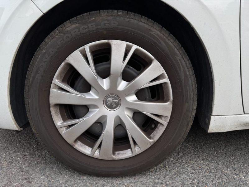 Peugeot 208 1.0 VTI 68ch 5p Active 