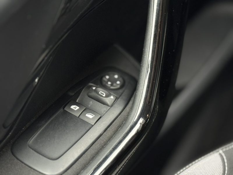 Peugeot 208 1.0 VTI 68ch 5p Active 