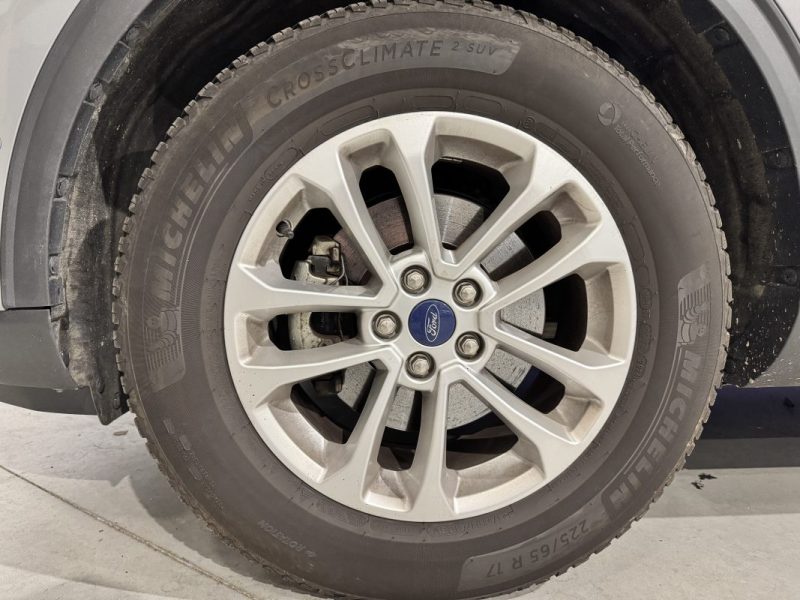 FORD KUGA 2.5 DURATEC 190 CH FLEXIFUEL FHEV E85 TITANIUM / 1 ERE MAIN / SUIVI COMPLET FORD