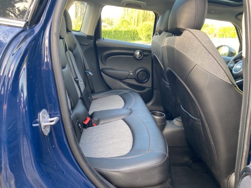 MINI COOPER 1.5 L 136 ch BlackFriars BVA, Toit ouvrant