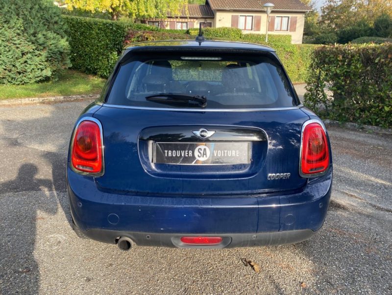MINI COOPER 1.5 L 136 ch BlackFriars BVA, Toit ouvrant