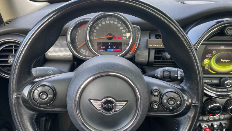 MINI COOPER 1.5 L 136 ch BlackFriars BVA, Toit ouvrant